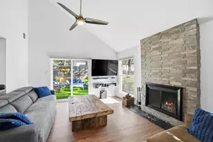 2505 Barton Hills Dr, Austin, TX 78704 - Photo 9