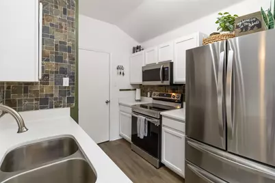 106 Shadow Wood Trail, Cedar Creek, TX 78612 - Photo 13