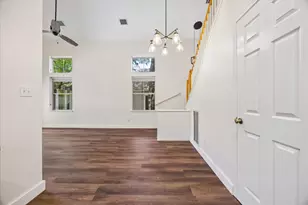 1011 Brodie St, Austin, TX 78704 - Photo 17