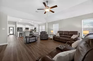 1009 Bright Star Cv, Georgetown, TX 78628 - Photo 9