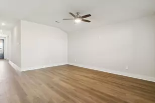 1544 Zion Dr, New Braunfels, TX 78132 - Photo 3