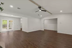 8405 Fenton Dr, Austin, TX 78736 - Photo 11
