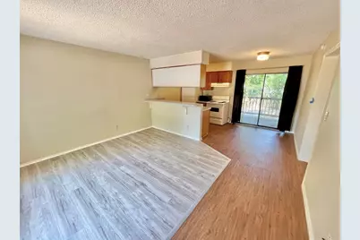 112 Hillside Cove #B, Elgin, TX 78621 - Photo 3