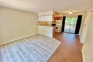 112 Hillside Cove, Elgin, TX 78621 - Photo 3