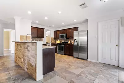 5813 Speyside Drive, Austin, TX 78754 - Photo 9