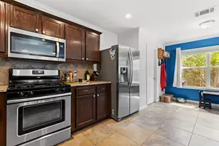 5813 Speyside Dr, Austin, TX 78754 - Photo 11
