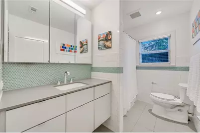 5404 Shoal Creek Boulevard, Austin, TX 78756 - Photo 17