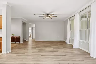 118 Bluebell Drive, Georgetown, TX 78633 - Photo 9