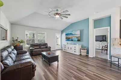 507 Bluejack Way, Hutto, TX 78634 - Photo 5