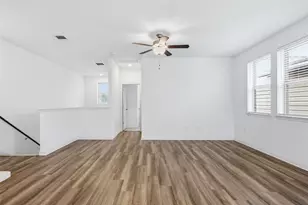 8005 Mellencamp Dr, Austin, TX 78744 - Photo 5
