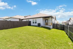 1008 Staglin St, Buda, TX 78610 - Photo 25