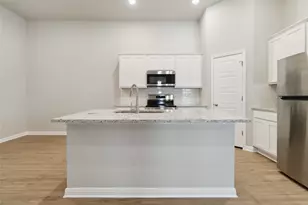 1008 Staglin St, Buda, TX 78610 - Photo 9
