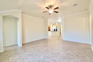124 Jasper Trail, Buda, TX 78610 - Photo 7