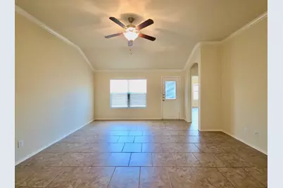 124 Jasper Trail, Buda, TX 78610 - Photo 5