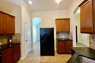 124 Jasper Trail, Buda, TX 78610 - Photo 11