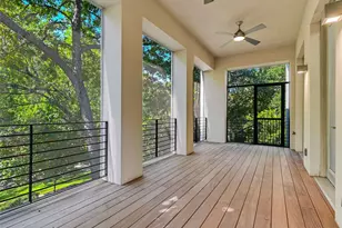 1107 W 31st St, Austin, TX 78705 - Photo 23