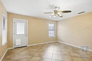 6201 Tara Dr, Austin, TX 78744 - Photo 15