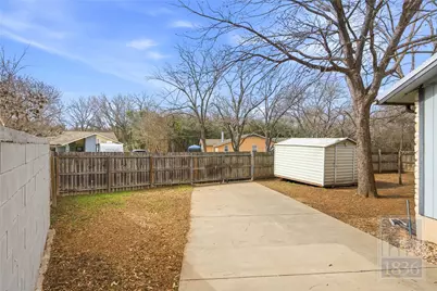 6201 Tara Drive, Austin, TX 78744 - Photo 31