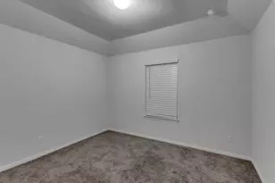 1006 Skylark Cove, Hutto, TX 78634 - Photo 23