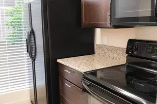 2110 Rio Grande St, Austin, TX 78705 - Photo 9