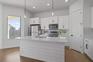 409 Delmar Ave, Austin, TX 78752 - Photo 9