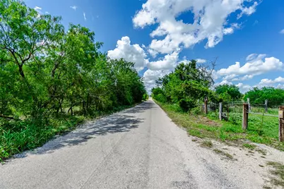 3109 Tenney Creek Road, Luling, TX 78648 - Photo 19