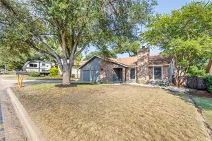7901 Keswick Dr, Austin, TX 78745 - Photo 23