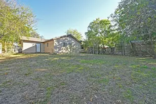 5904 Garden Oaks Dr, Austin, TX 78745 - Photo 19