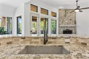 110 Long Bow Cove, Bastrop, TX 78602 - Photo 11