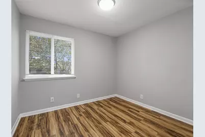 10701 Lanshire Drive #B, Austin, TX 78758 - Photo 7