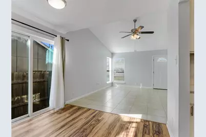 10701 Lanshire Drive #B, Austin, TX 78758 - Photo 3