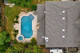 807 Clarence Bohls Ln, Pflugerville, TX 78660 - Photo 39