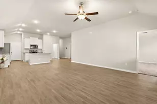 1008 Windflower, New Braunfels, TX 78130 - Photo 19