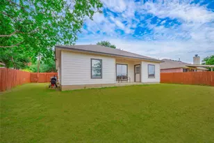 508 Lydia Ln, Thrall, TX 76578 - Photo 13