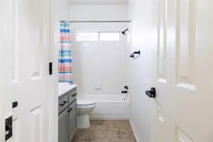 508 Lydia Ln, Thrall, TX 76578 - Photo 11