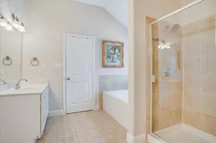 16 Serenade Cir, Wimberley, TX 78676 - Photo 11