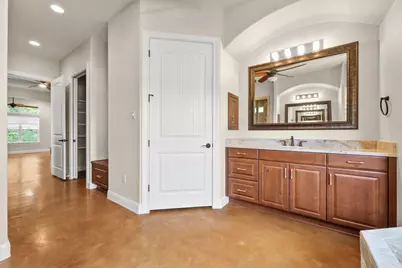 1012 Quail Ridge Drive, Dripping Springs, TX 78620 - Photo 23