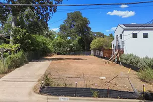 2406 W 10th St, Austin, TX 78703 - Photo 1