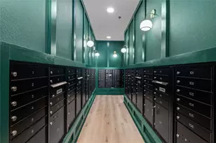 2500 Longview St, Austin, TX 78705 - Photo 17