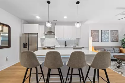 2500 Longview Street #315, Austin, TX 78705 - Photo 7