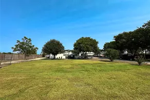 2130 Mathias Ln, Kyle, TX 78640 - Photo 7