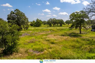 1054 Ferguson Loop, Dale, TX 78616 - Photo 11