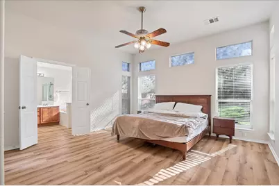 409 Carismatic Lane, Austin, TX 78748 - Photo 9