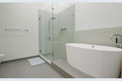 555 E 5th Street #3022, Austin, TX 78701 - Photo 25