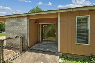 5808 Emerald Forest Dr, Austin, TX 78745 - Photo 15