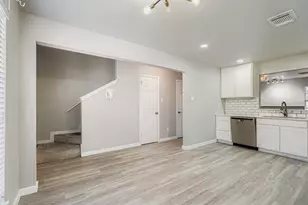 1827 River Crossing Cir, Austin, TX 78741 - Photo 7