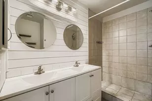 1827 River Crossing Cir, Austin, TX 78741 - Photo 15