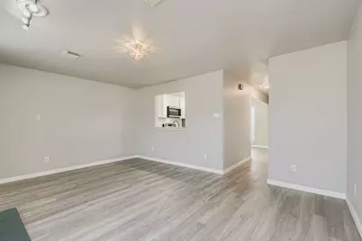1827 River Crossing Circle #C, Austin, TX 78741 - Photo 5
