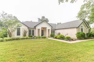 10905 W Cave Blvd, Dripping Springs, TX 78620 - Photo 5
