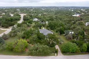 10905 W Cave Blvd, Dripping Springs, TX 78620 - Photo 3